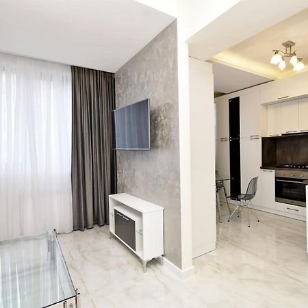Apart House In Centr Koghbaci Strit Erivan Exterior foto